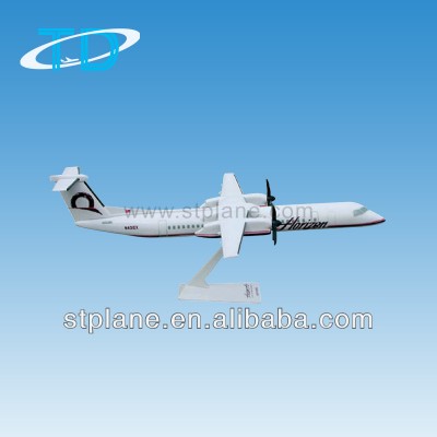 Dash 8-400(Q400) 1:100 33cm Avion Model